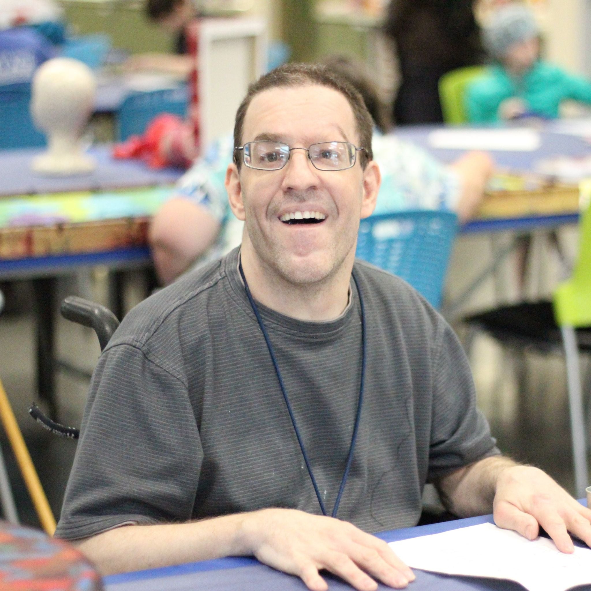 Artist Joey K. enjoying art class